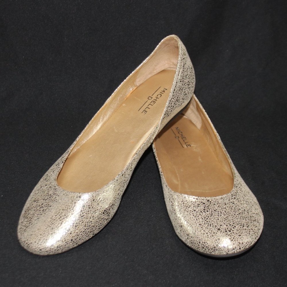 Michelle D Golden Ballet Flats - Picture 5 of 10